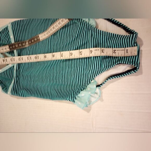 Striped one piece with ruffle leg - Picture 7 of 8